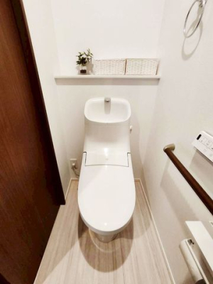 �g�C�� �g�C�����w���x����Ƃ�������������g�C���ł��B