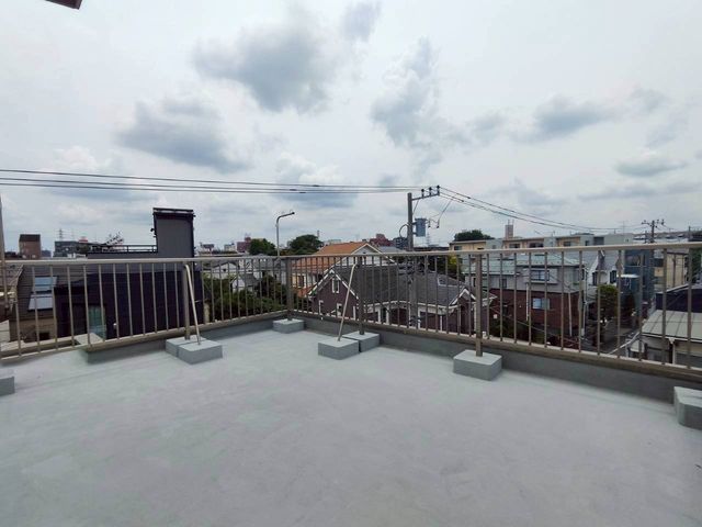�o���R�j�[ -