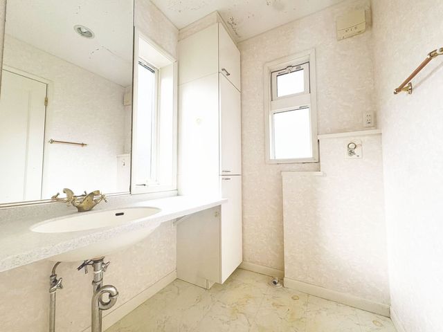 ���ʑ�E���ʏ� -