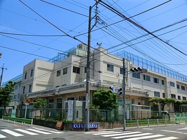 ���ӊ� ��c�旧�������w�Z �k��5���B 340m
