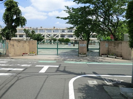 ���ӊ� ���R�䏬�w�Z �k��6���B 440m