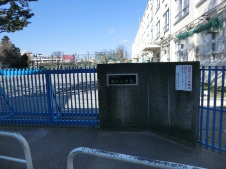 ���ӊ� ����旧��䏬�w�Z �k��7���B 530m