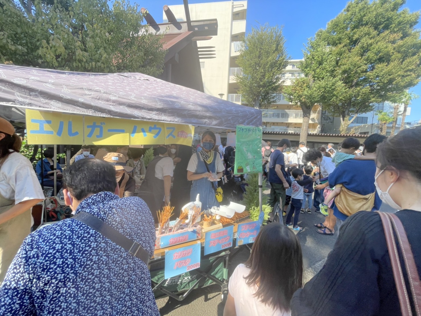 杉並区高円寺　びっくり大道芸　フェス　2022　氷川神社　縁日　お祭り　秋