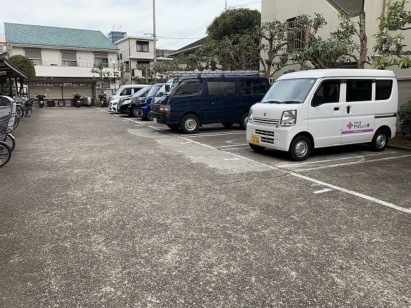 杉並区高円寺南1丁目中古マンション駐車場