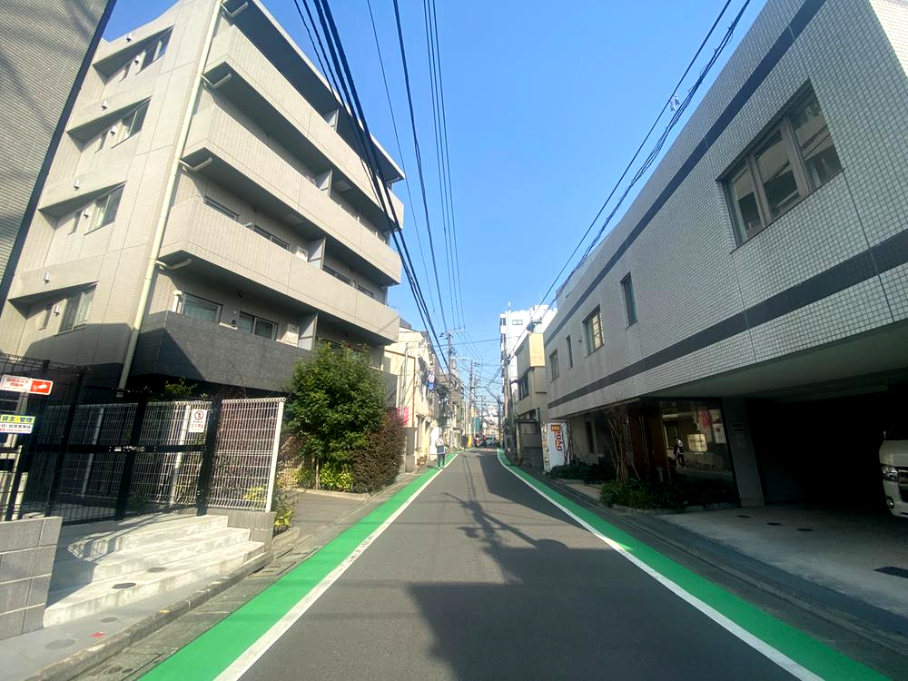 中野区本町6丁目中古マンション（外観）