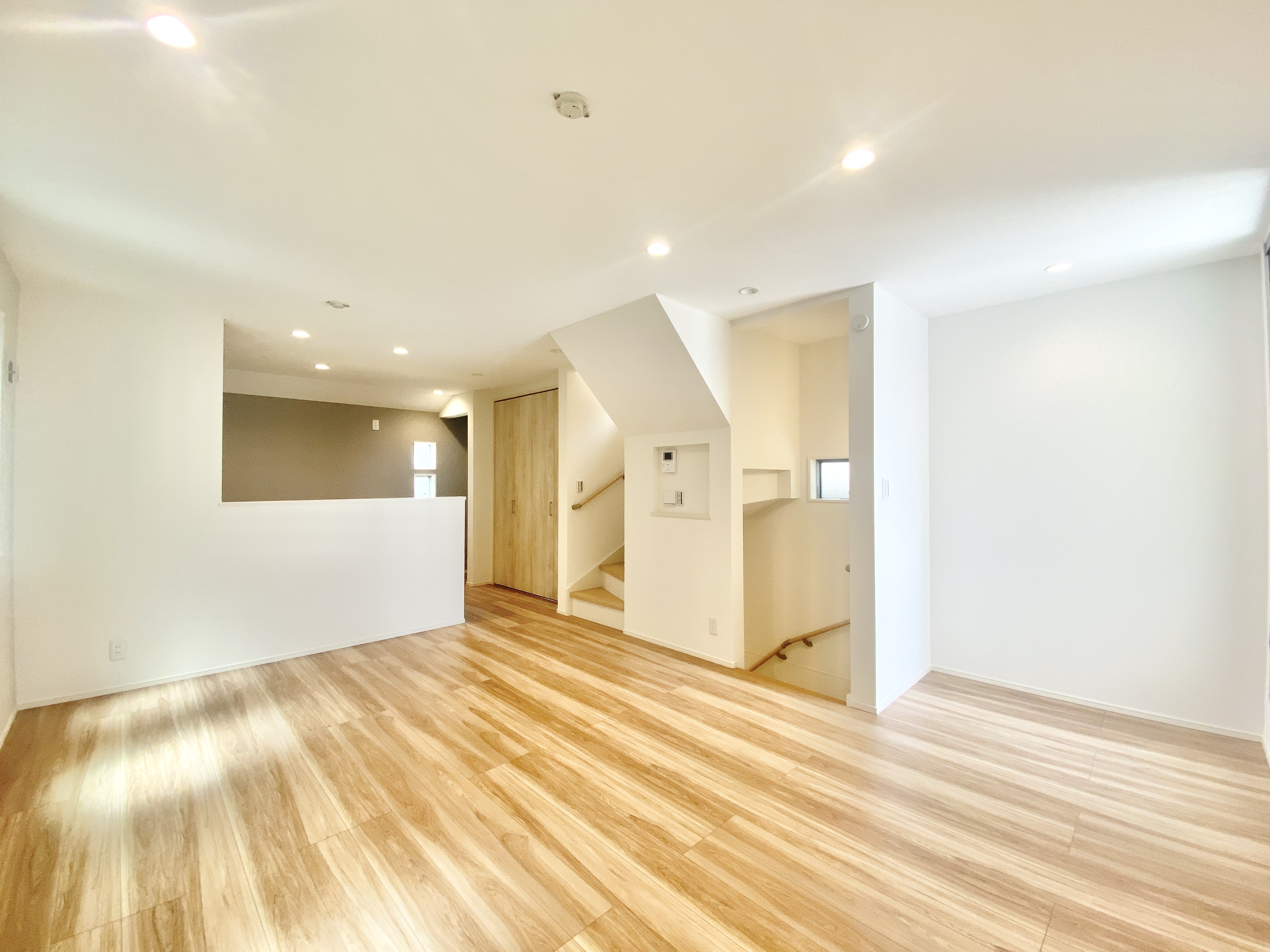 杉並区清水3丁目　新築一戸建て　リビング