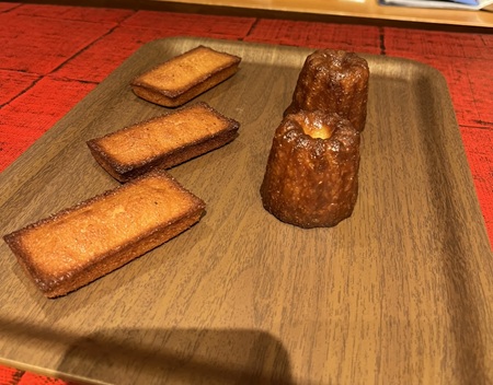 高円寺　不動産　新宿　ヒルトン　マーブルラウンジ