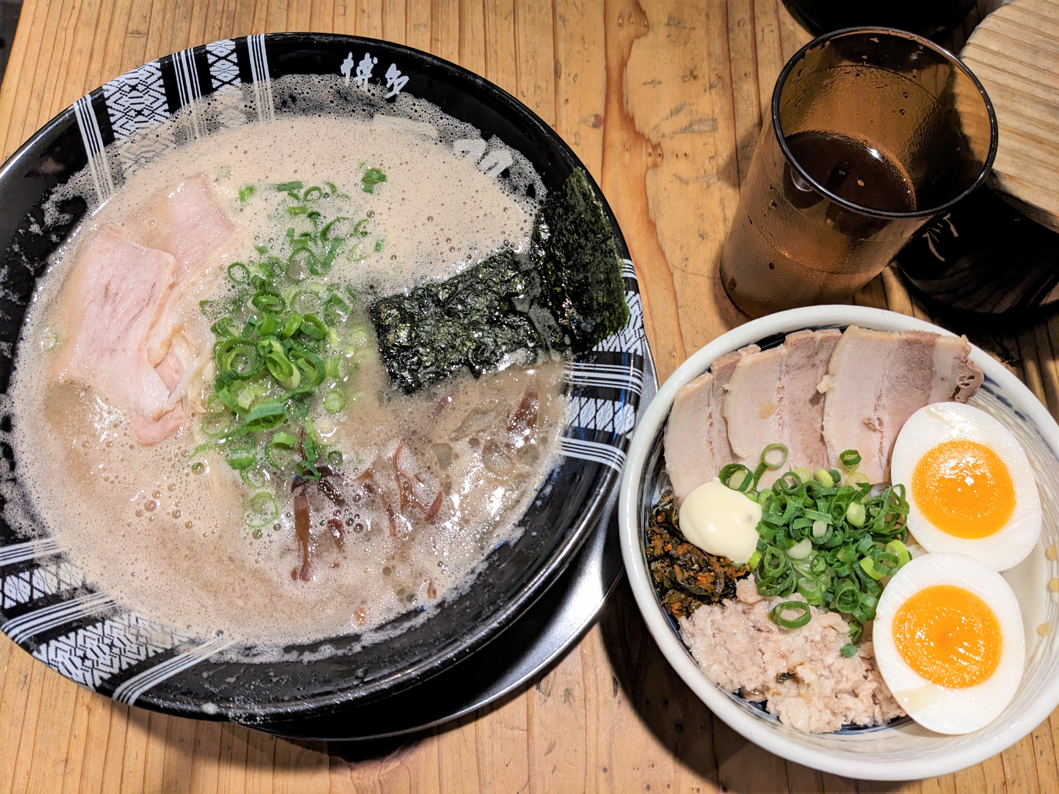 福岡　グルメ　旅行　寺　太宰府　南蔵院　世界遺産　楽天トラベル　高円寺　ラーメン　だるま　一双