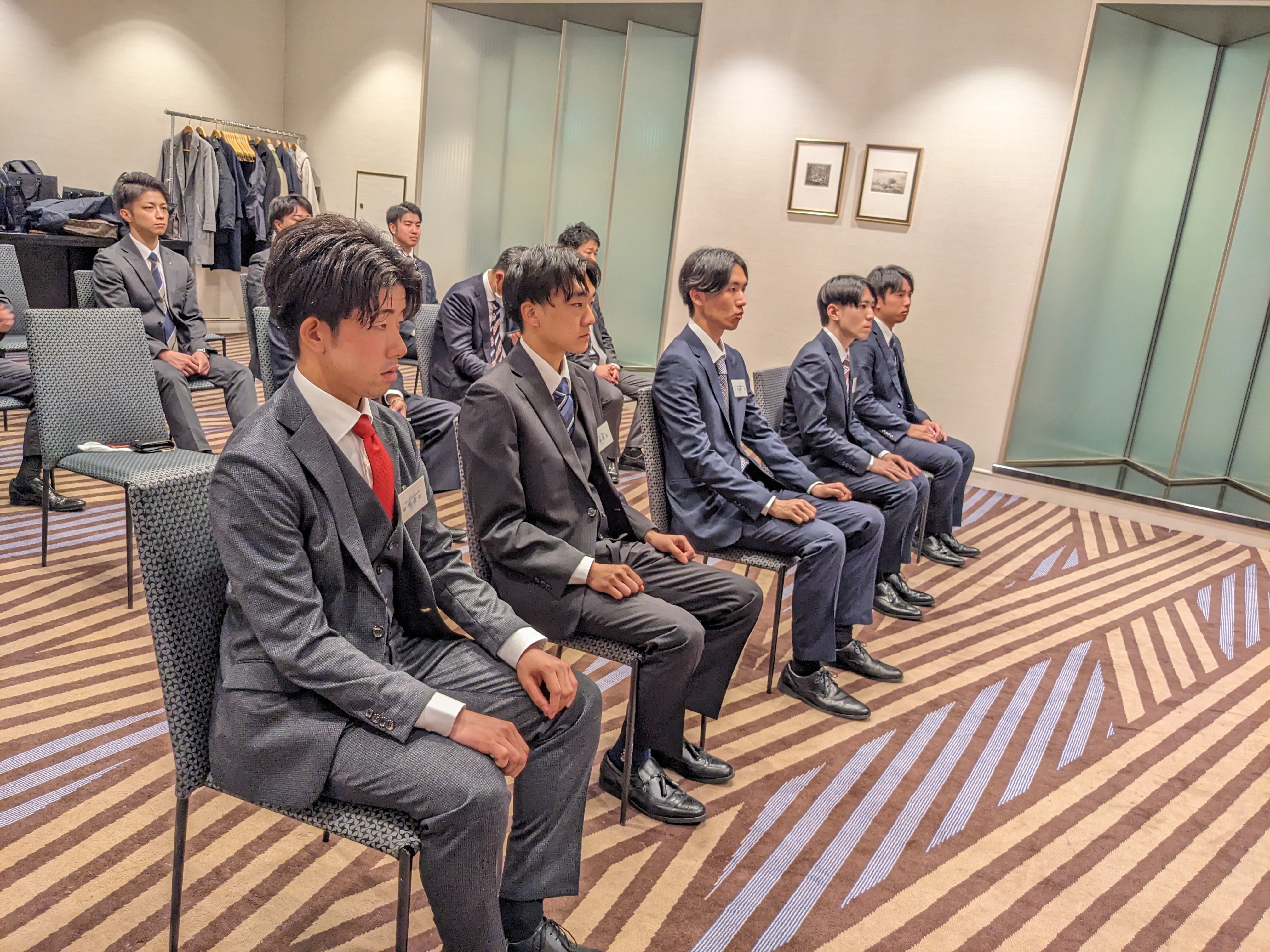 2025年　内定式　桜　ハイアットリージェンシー東京　高円寺　不動産
