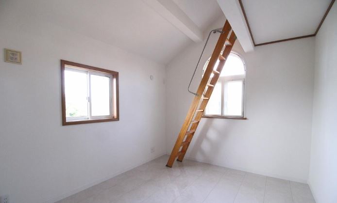 練馬区高松3丁目中古一戸建(洋室)
