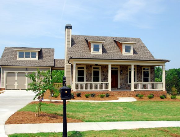 luxury-home-2412145_1280
